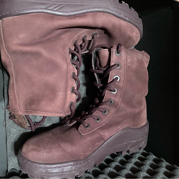 Yeezy Oxblood/Purple Nubuck Suede Combat Boot Season 6 Size 42 (8.5 Mens) - Picture 10 of 10